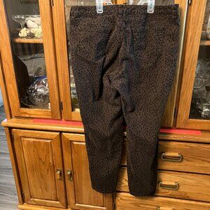 WOMEN'S LIKE-NEW STYLE & CO. DENIM JEANS, SIZE 18 CURVY, TUMMY CONTROL
